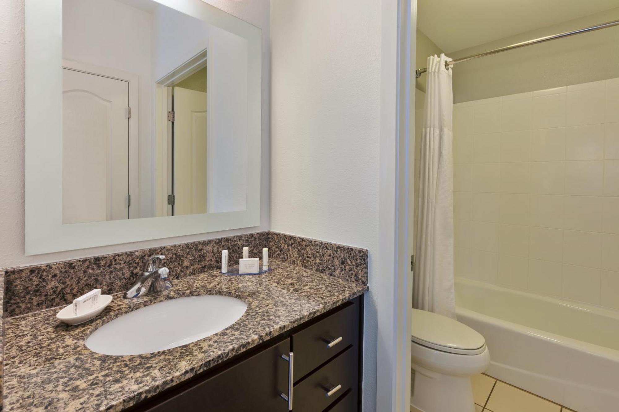 Towneplace Suites By Marriott Nashville Airport Buitenkant foto