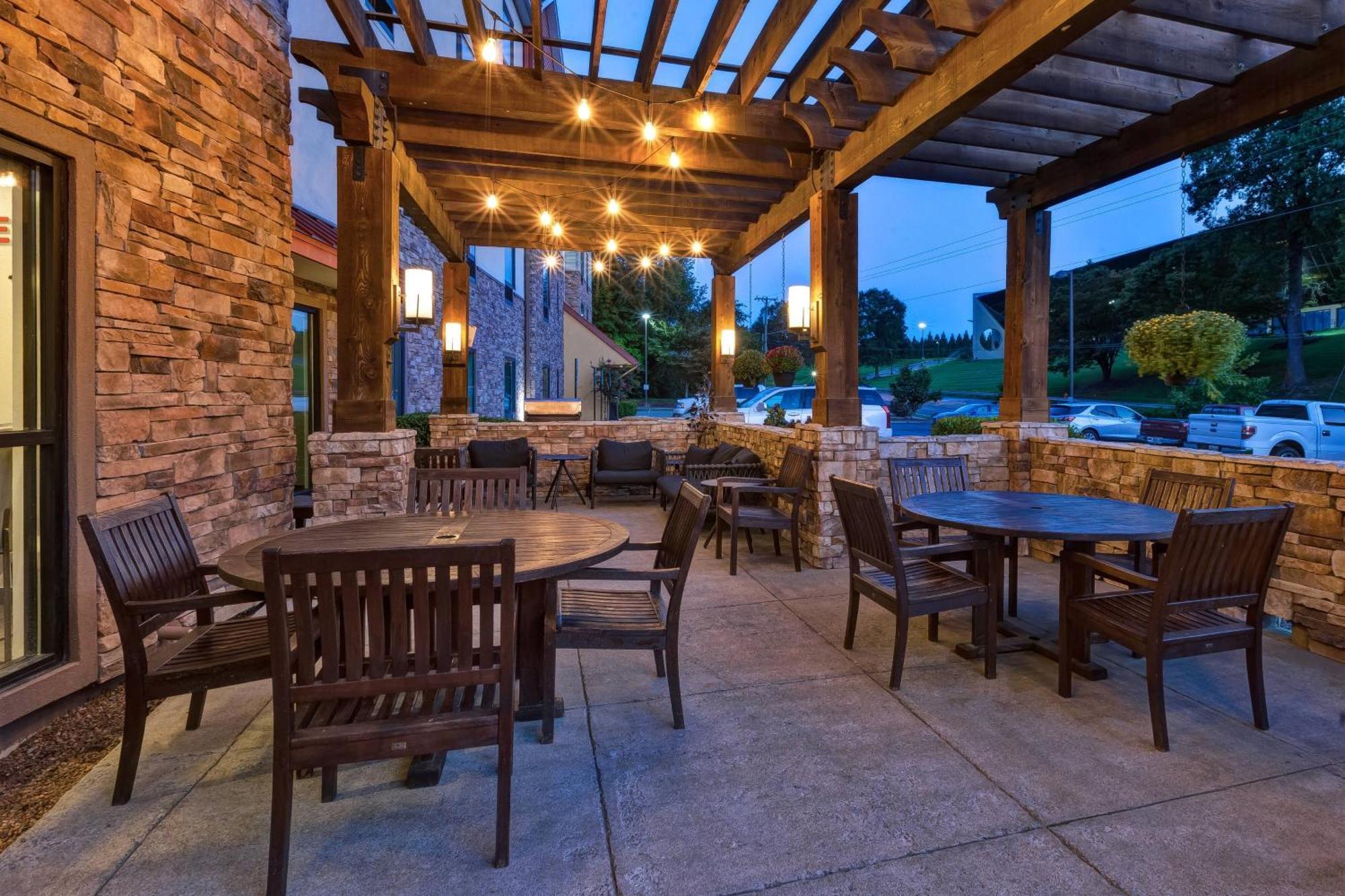 Towneplace Suites By Marriott Nashville Airport Buitenkant foto